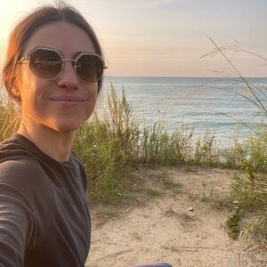 Meet your Posher, Stephanie